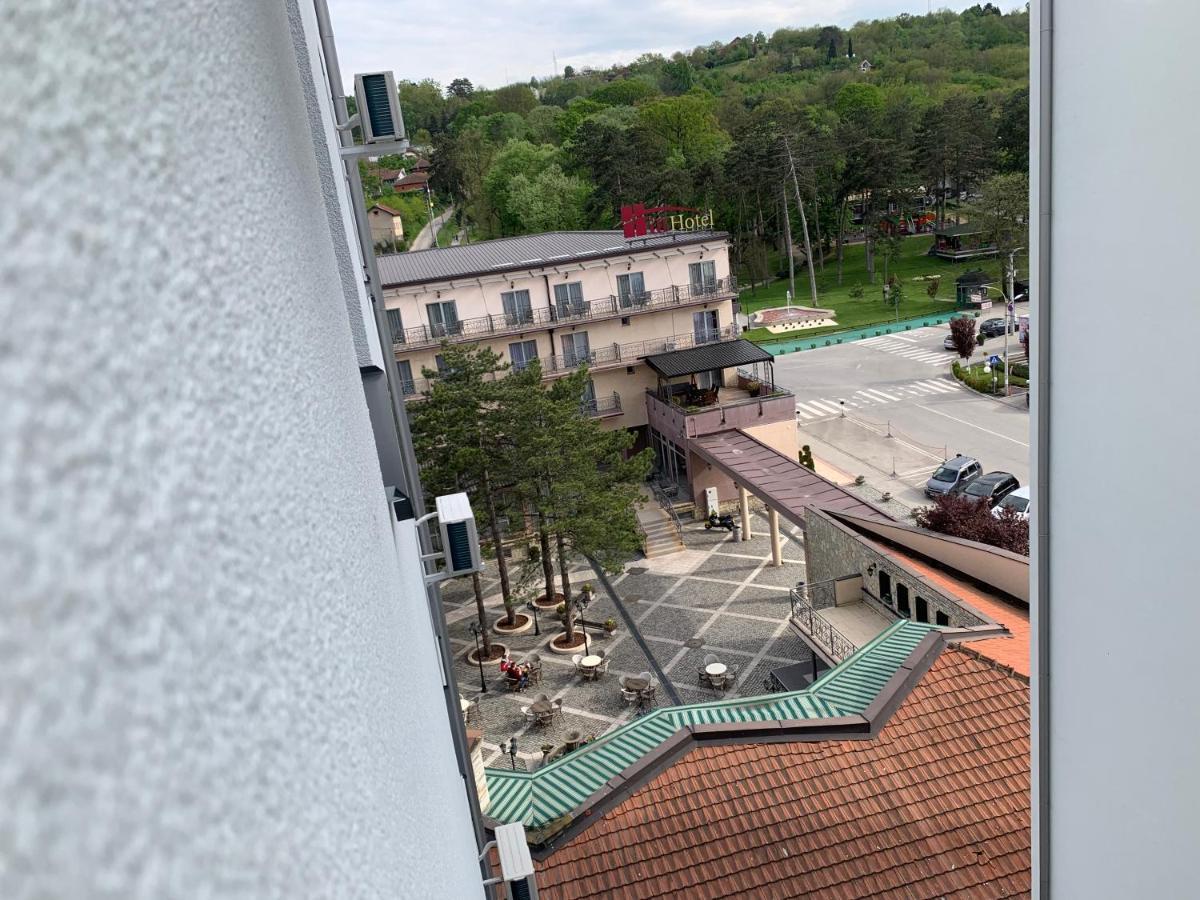 De Lux Nedeljkovic Aparthotel Jagodina Exterior foto
