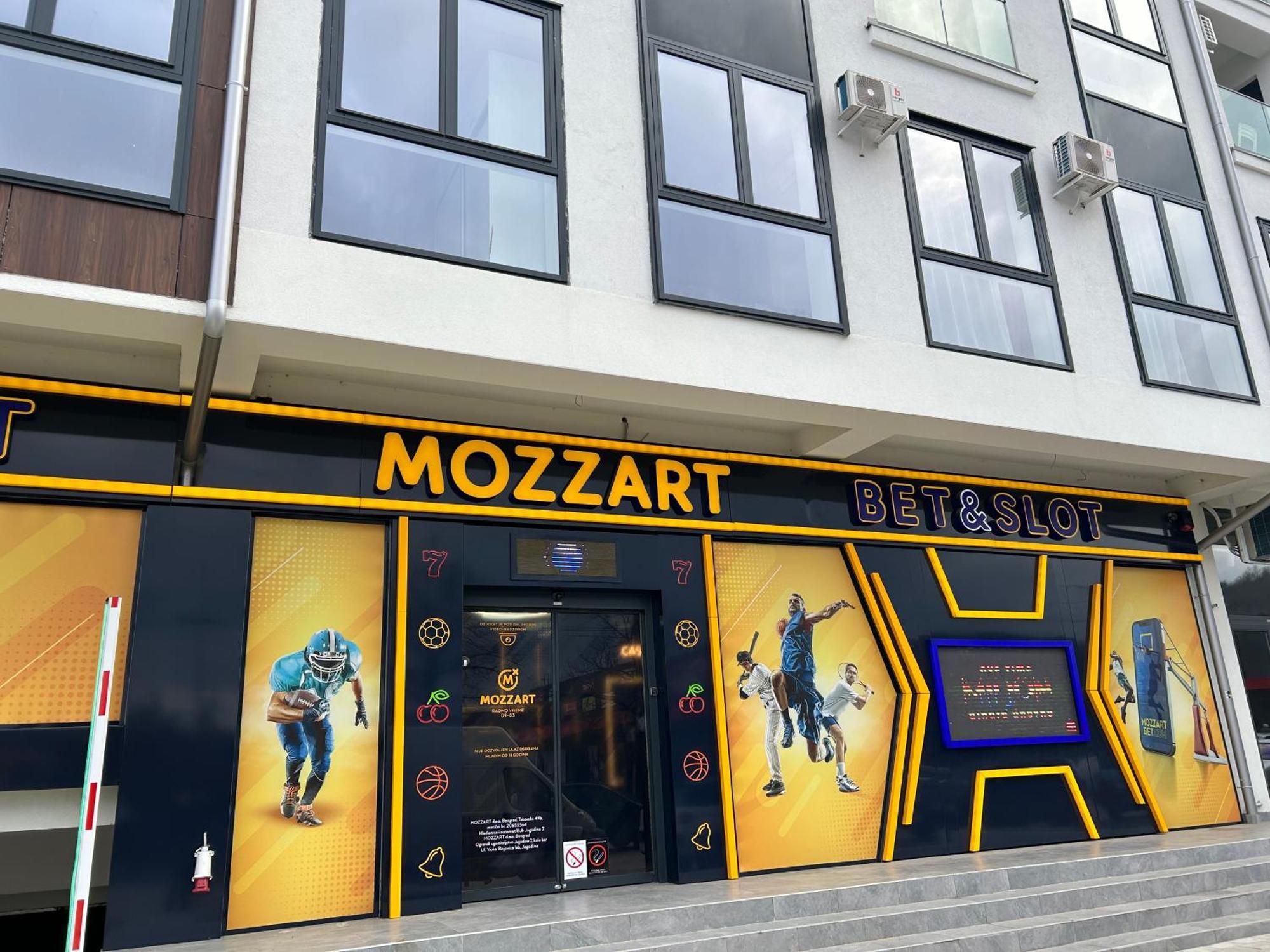 De Lux Nedeljkovic Aparthotel Jagodina Exterior foto