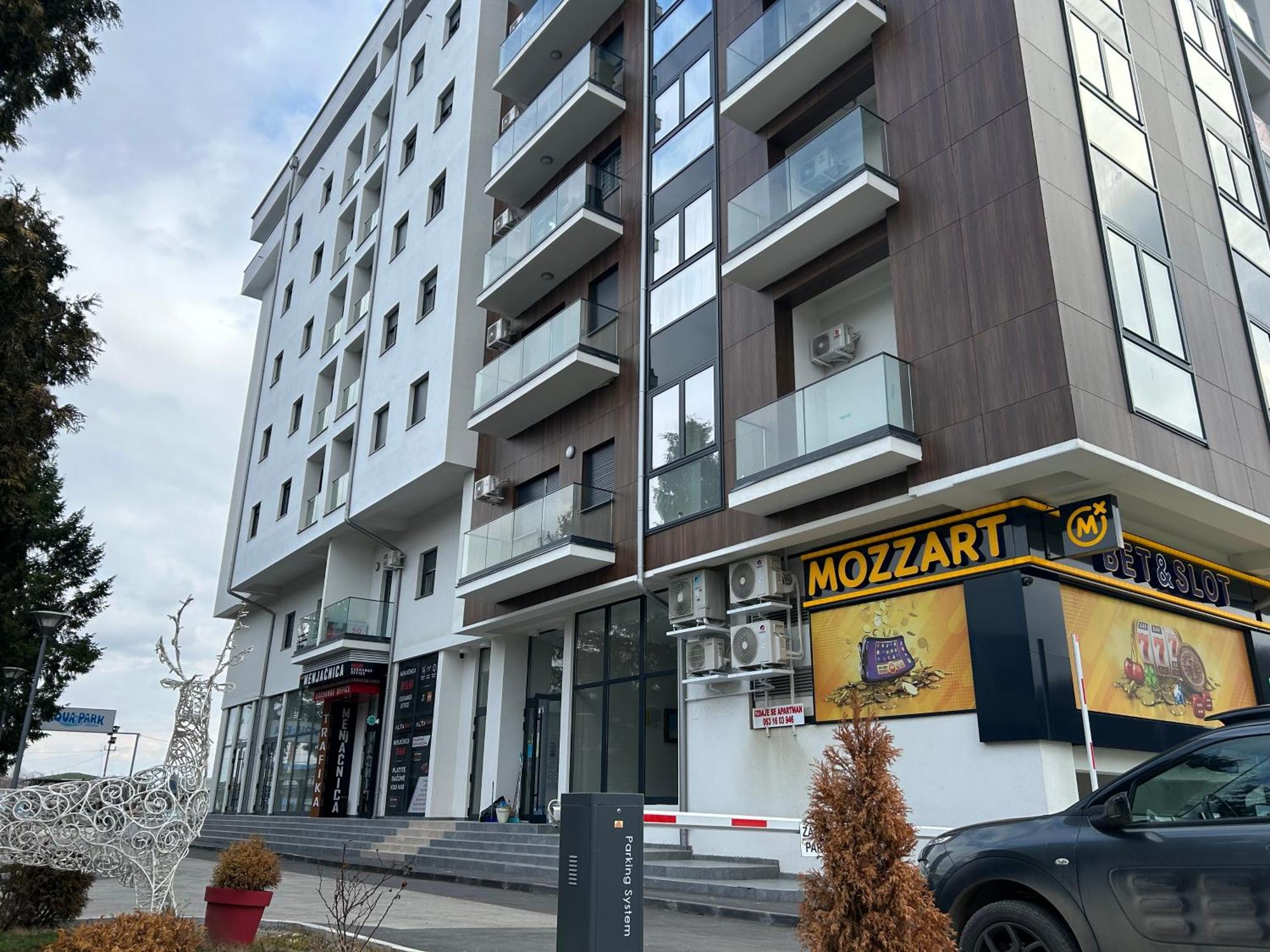 De Lux Nedeljkovic Aparthotel Jagodina Exterior foto