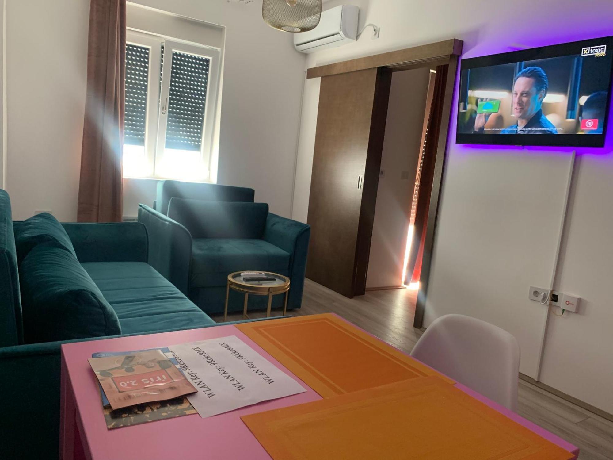 De Lux Nedeljkovic Aparthotel Jagodina Exterior foto